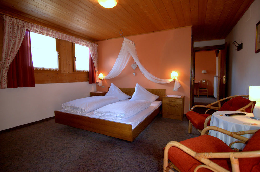 Hotel Traube - Stelvio Esterno foto